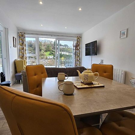 Pet Friendly Sea View Villa Millendreath Looe Zewnętrze zdjęcie